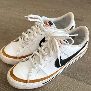 Nike Youth Court Legacy
